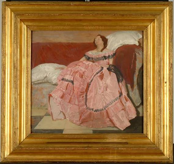 pinkdress.jpg (51463 bytes)